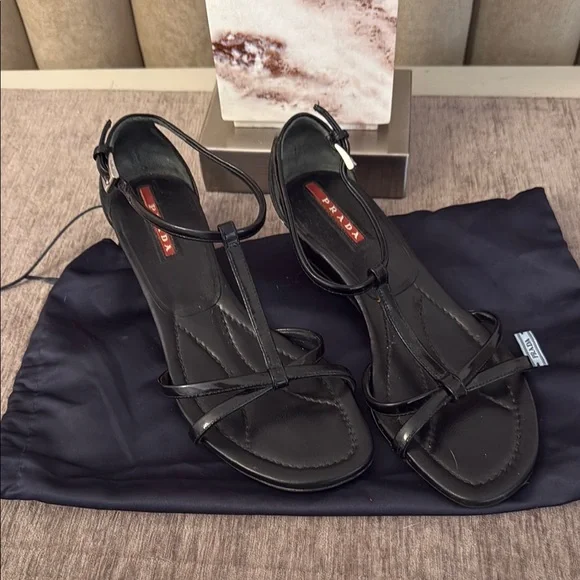Authentic Prada sandals - Picture 1 of 9